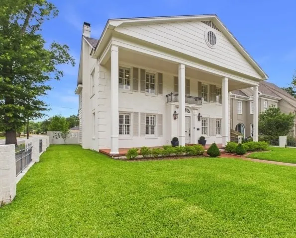 1521 S Chilton Avenue Tyler, TX 75701