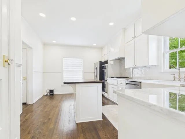 1521 S Chilton Avenue Tyler, TX 75701