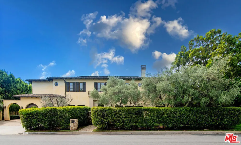 1221 Minorca Drive Pacific Palisades, CA 90272