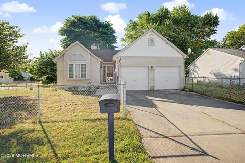 128 Greenwood Lake Road