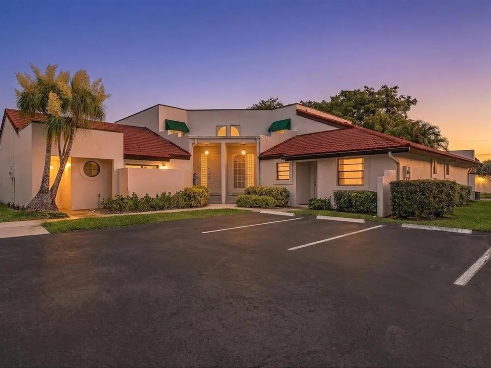 299 NW 36th Avenue Deerfield Beach, FL 33442
