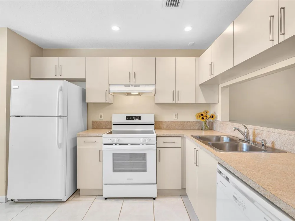 299 NW 36th Avenue Deerfield Beach, FL 33442