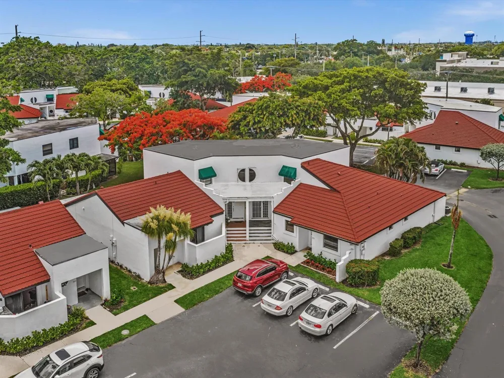 299 NW 36th Avenue Deerfield Beach, FL 33442