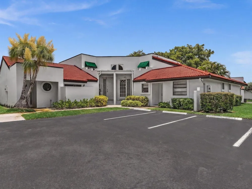 299 NW 36th Avenue Deerfield Beach, FL 33442