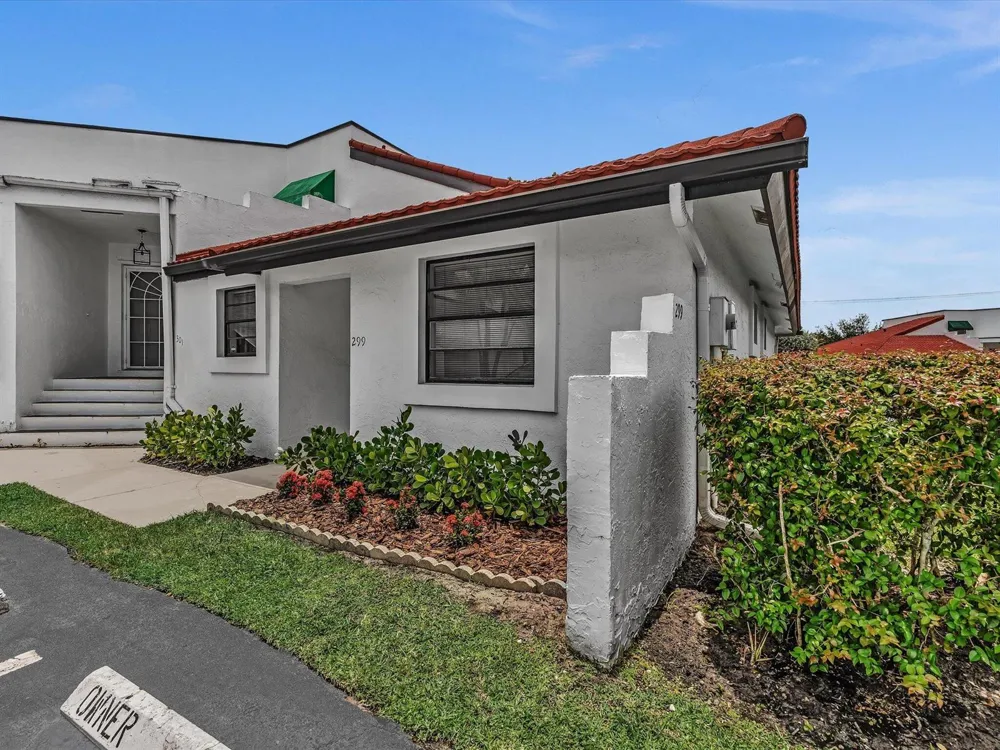 299 NW 36th Avenue Deerfield Beach, FL 33442