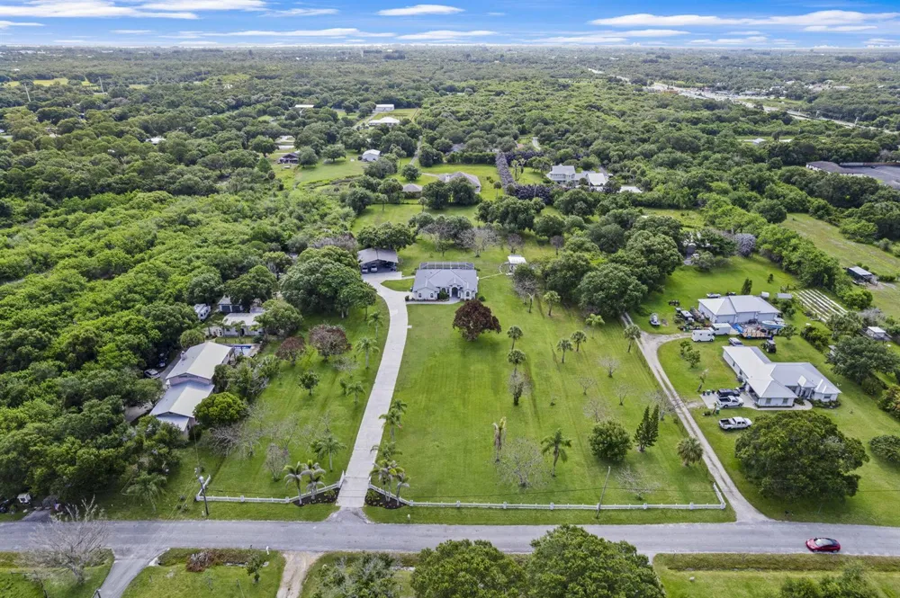 4800 Christensen Road Fort Pierce, FL 34981