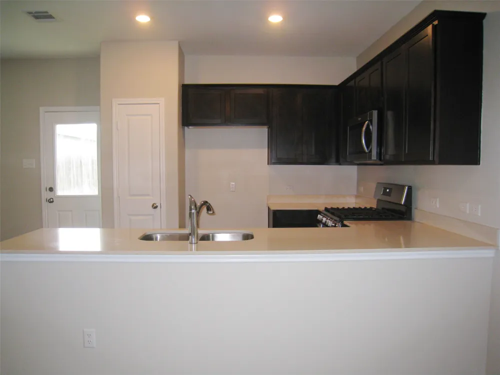 229 GEODE Glen Maxwell, TX 78656