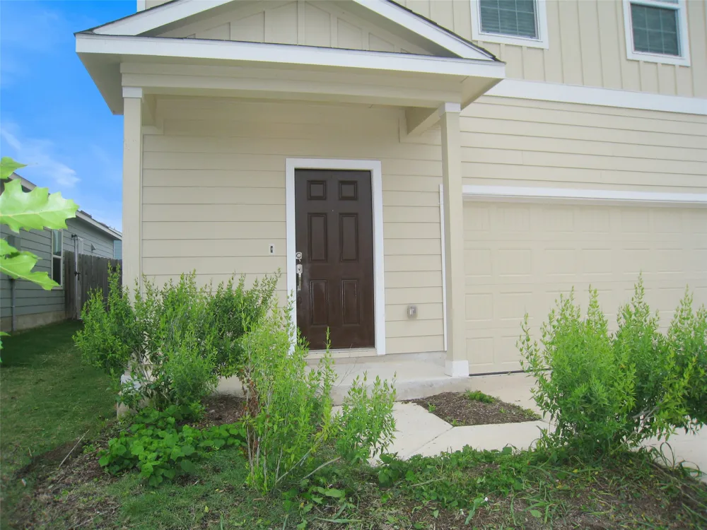 229 GEODE Glen Maxwell, TX 78656