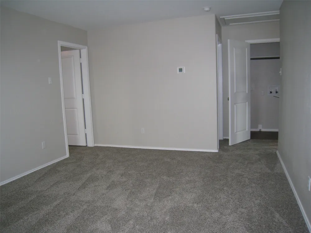 229 GEODE Glen Maxwell, TX 78656