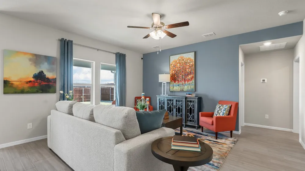 920 PARKVISTA DRIVE Cleburne, TX 76031