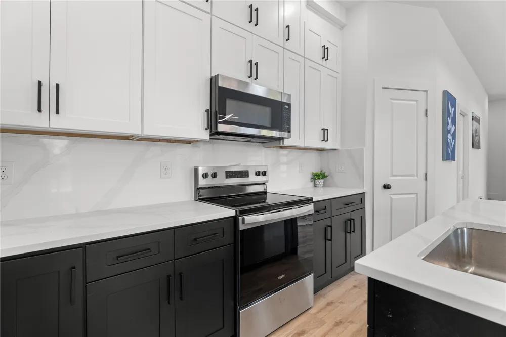 520 Woodbine Avenue Dallas, TX 75203