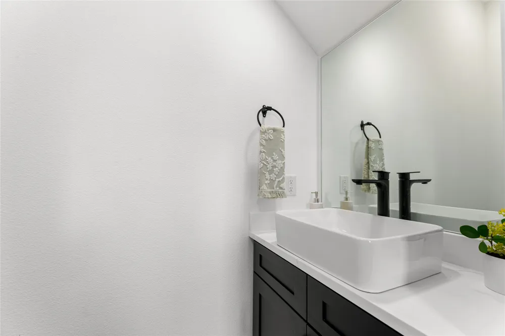 520 Woodbine Avenue Dallas, TX 75203