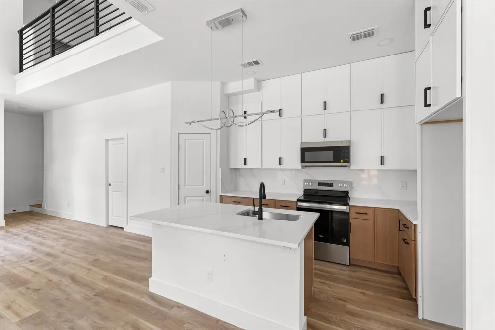 520 Woodbine Avenue Dallas, TX 75203