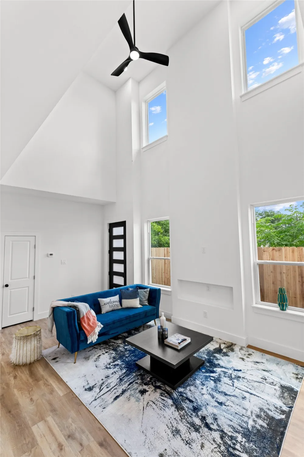 520 Woodbine Avenue Dallas, TX 75203