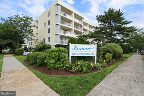 600 BRIGANTINE AVENUE W #302