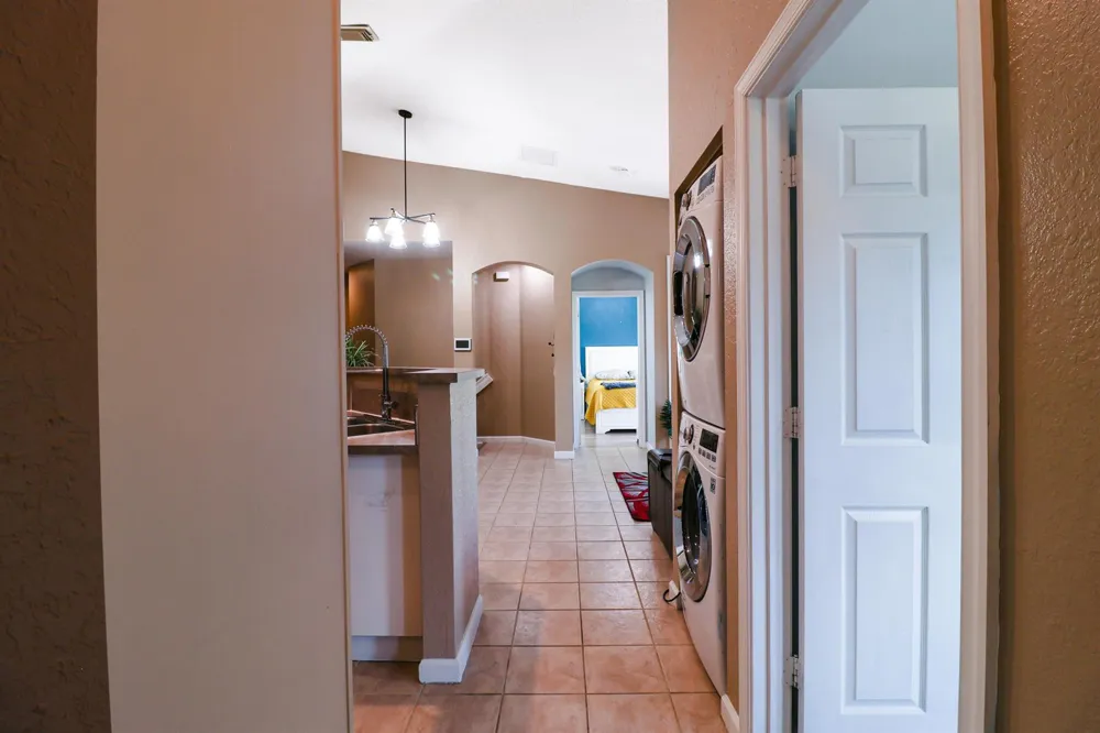 3133 Laurel Ridge Circle Riviera Beach, FL 33404