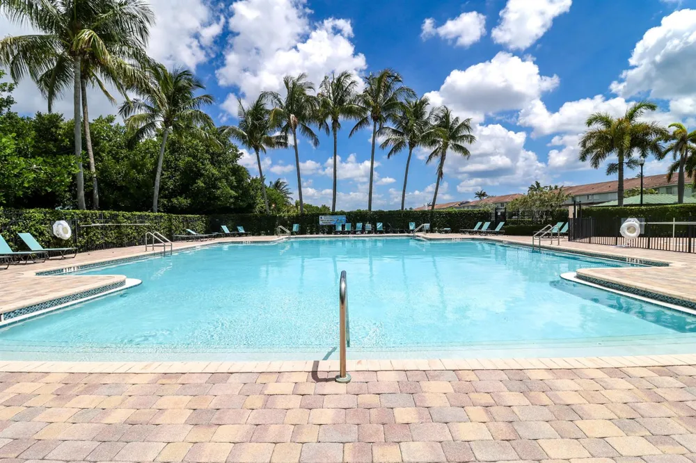 3133 Laurel Ridge Circle Riviera Beach, FL 33404