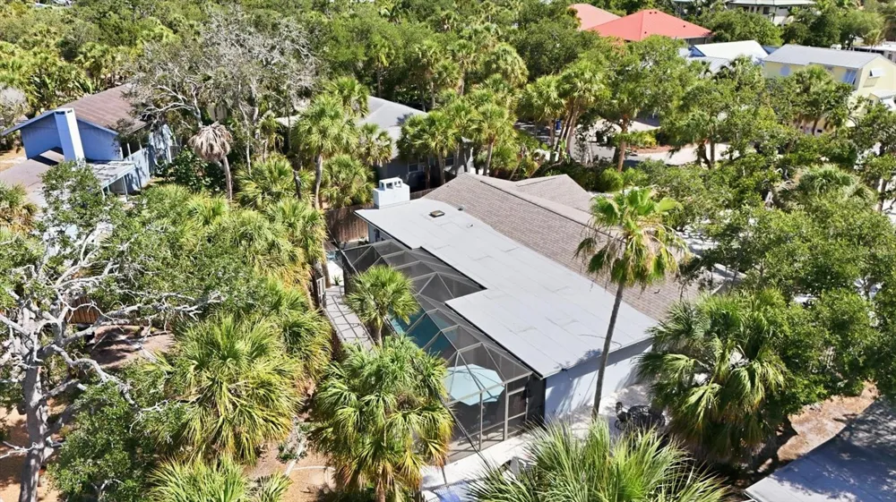 5128 OXFORD DRIVE Sarasota, FL 34242