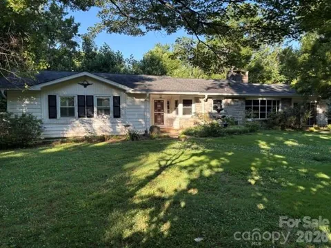 255 Glengarnock Road