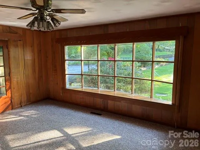 255 Glengarnock Road Tryon, NC 28782