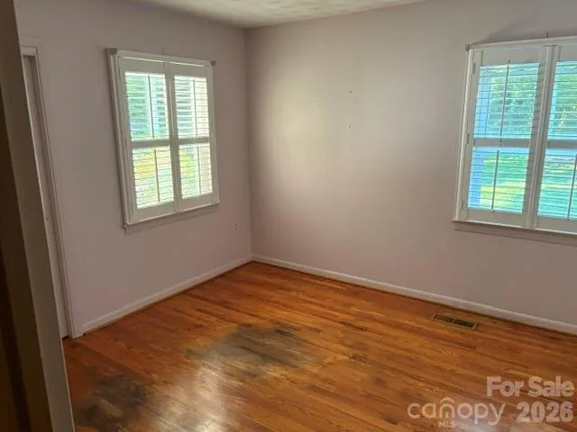 255 Glengarnock Road Tryon, NC 28782