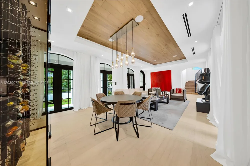 5111 Alhambra Cir Coral Gables, FL 33146