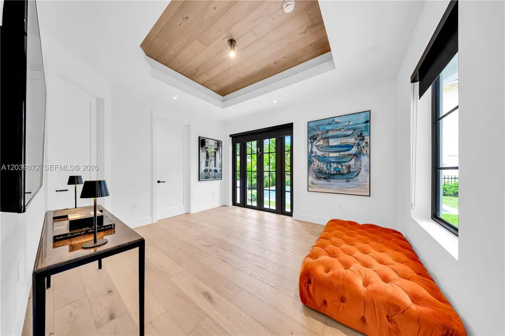 5111 Alhambra Cir Coral Gables, FL 33146