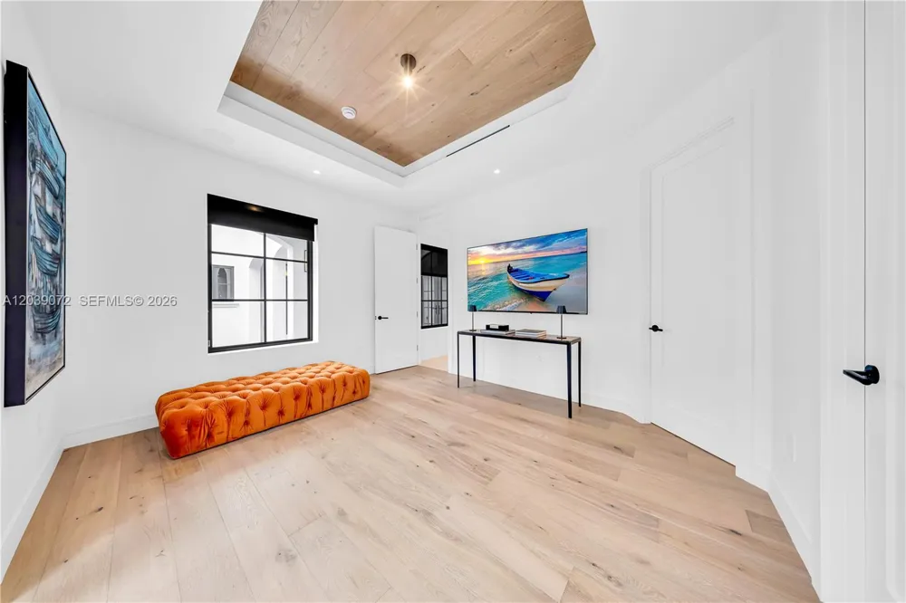 5111 Alhambra Cir Coral Gables, FL 33146