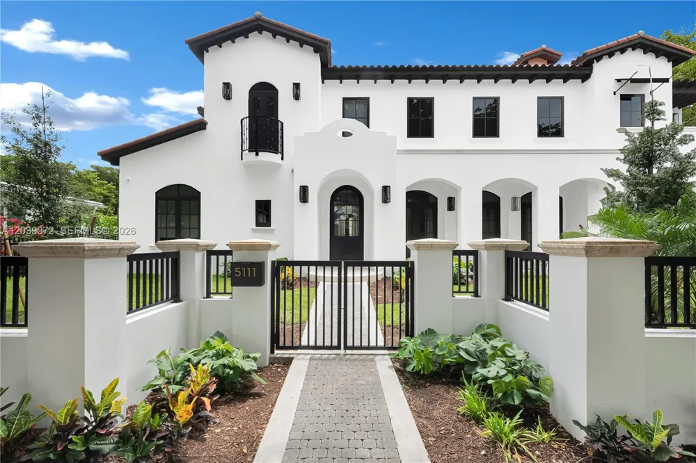 5111 Alhambra Cir Coral Gables, FL 33146