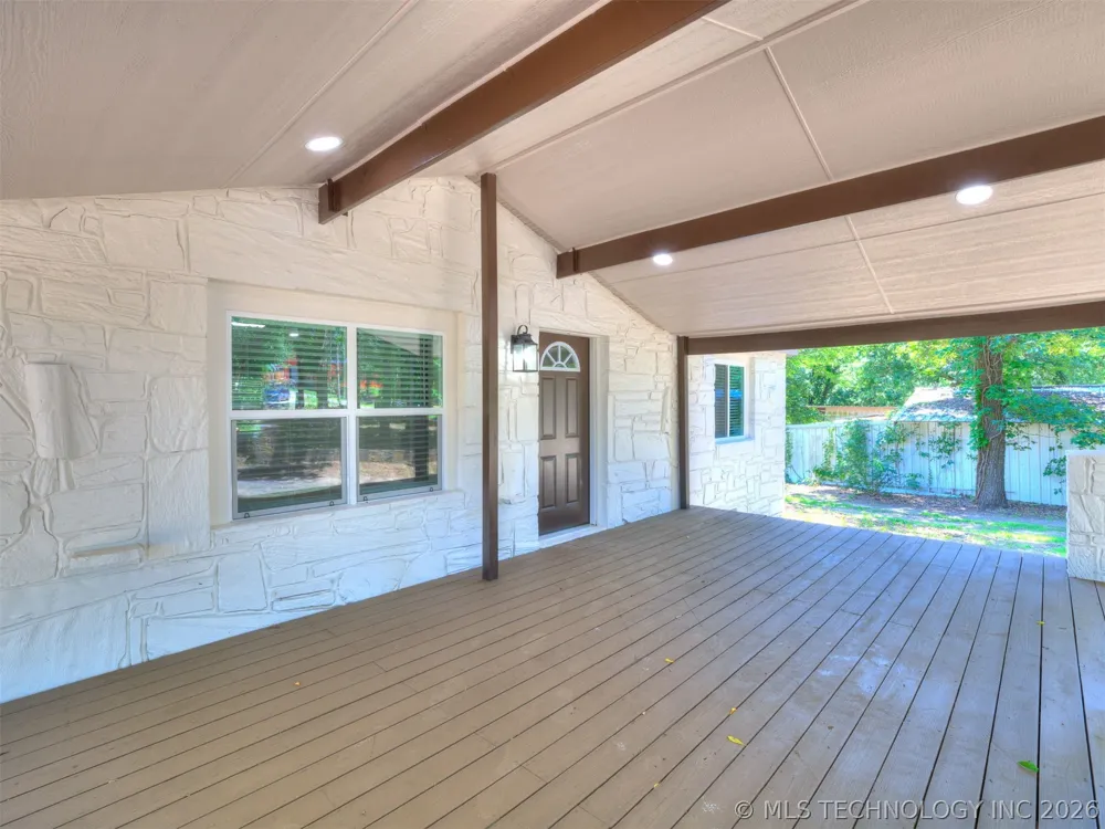 421065 E 1174 ROAD Eufaula, OK 74432