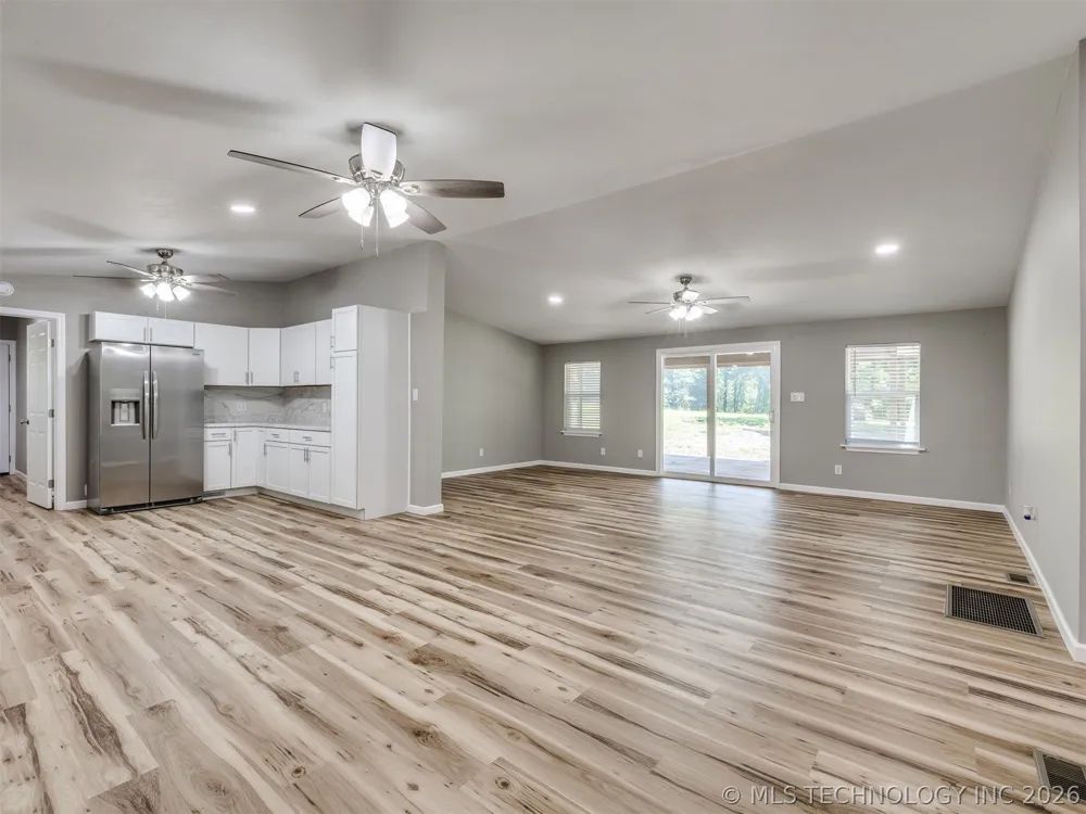 421065 E 1174 ROAD Eufaula, OK 74432