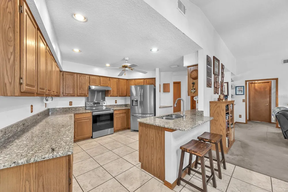 621 PENN NATIONAL ROAD Seffner, FL 33584