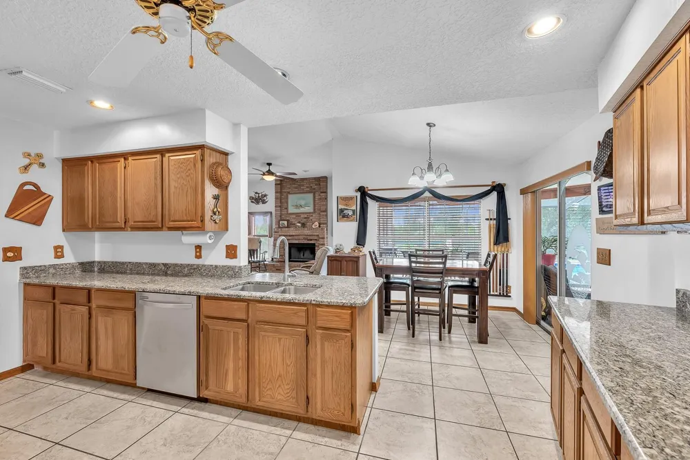 621 PENN NATIONAL ROAD Seffner, FL 33584
