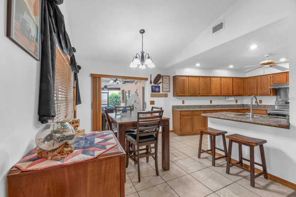621 PENN NATIONAL ROAD Seffner, FL 33584