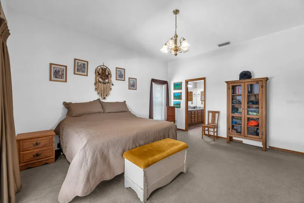 621 PENN NATIONAL ROAD Seffner, FL 33584