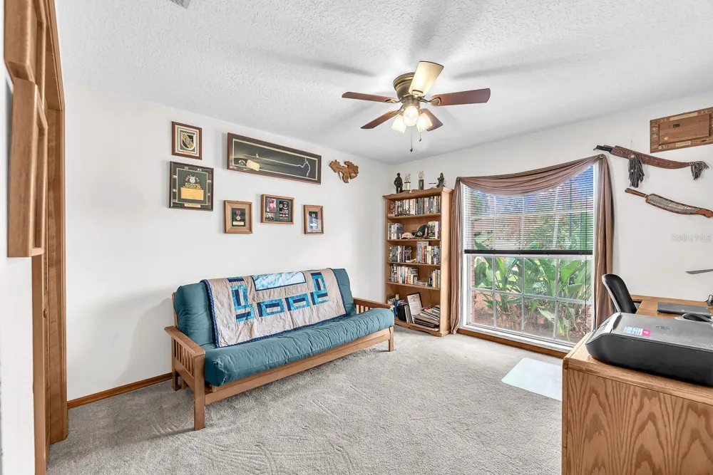 621 PENN NATIONAL ROAD Seffner, FL 33584