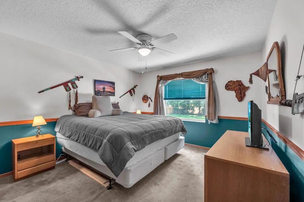 621 PENN NATIONAL ROAD Seffner, FL 33584