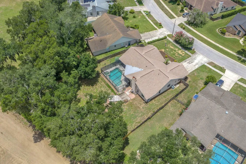 621 PENN NATIONAL ROAD Seffner, FL 33584