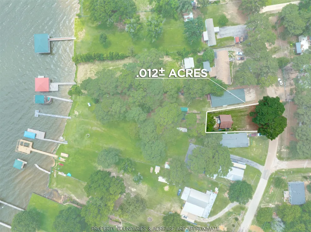 4737 Sunrise Drive Chandler, TX 75758