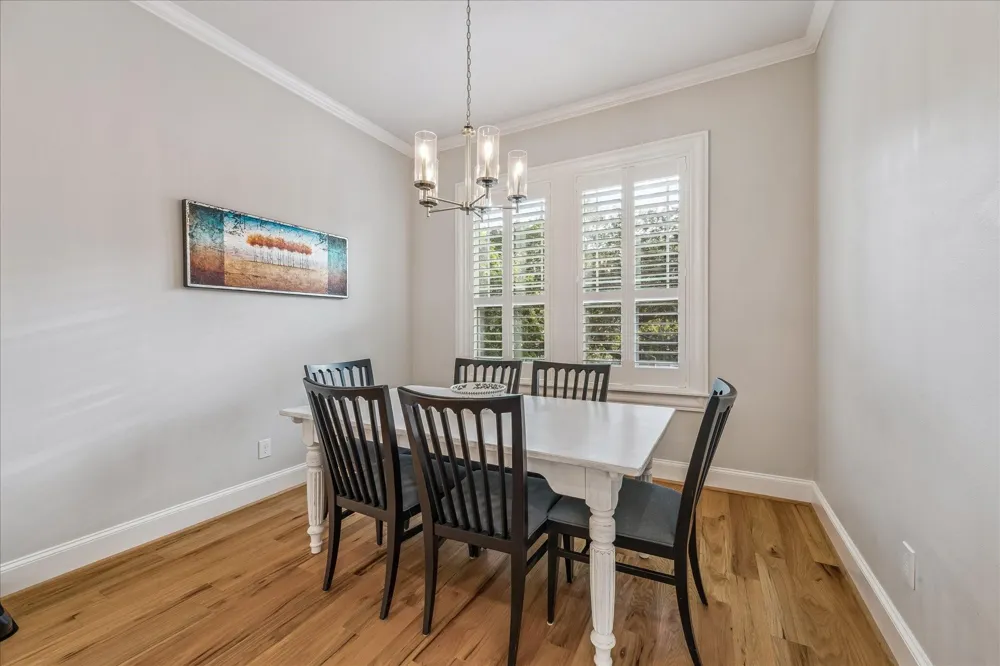 209 Queen Road Clear Lake Shores, TX 77565