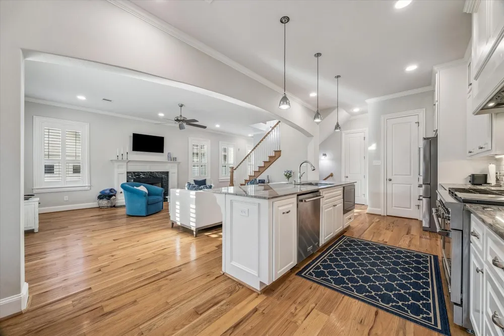 209 Queen Road Clear Lake Shores, TX 77565