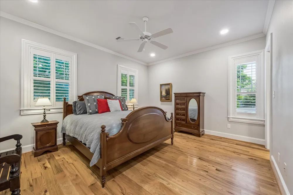 209 Queen Road Clear Lake Shores, TX 77565