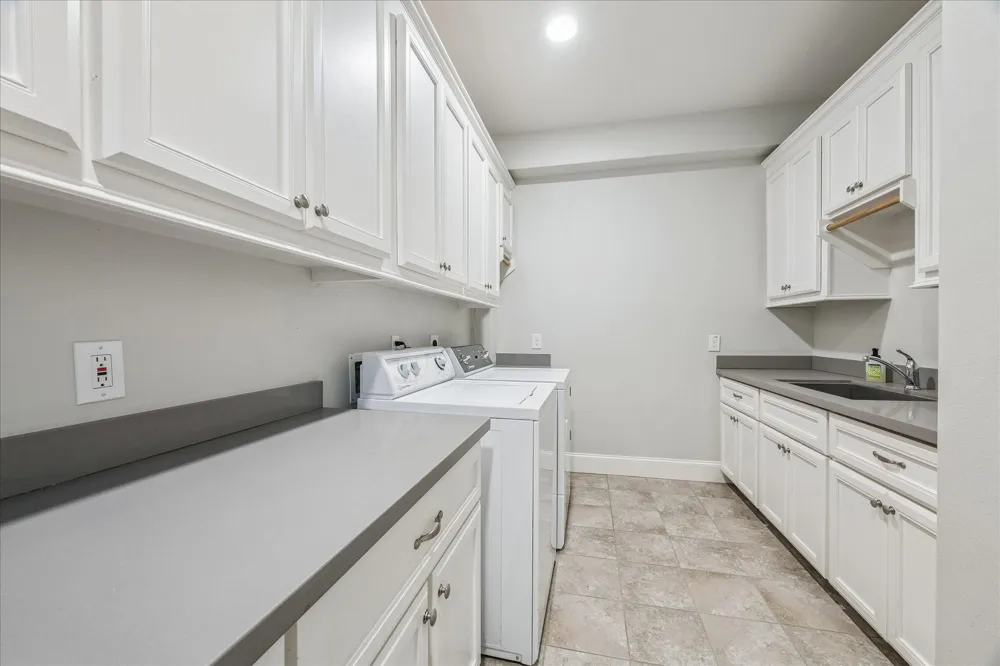 209 Queen Road Clear Lake Shores, TX 77565