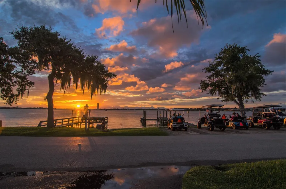 209 Queen Road Clear Lake Shores, TX 77565