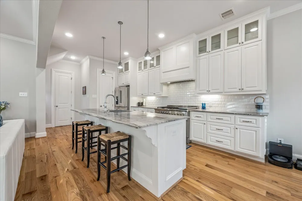 209 Queen Road Clear Lake Shores, TX 77565