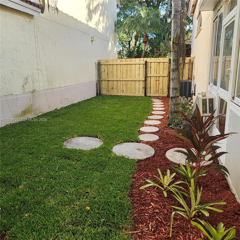 11281 Reveille Rd #11281 Cooper City, FL 33026