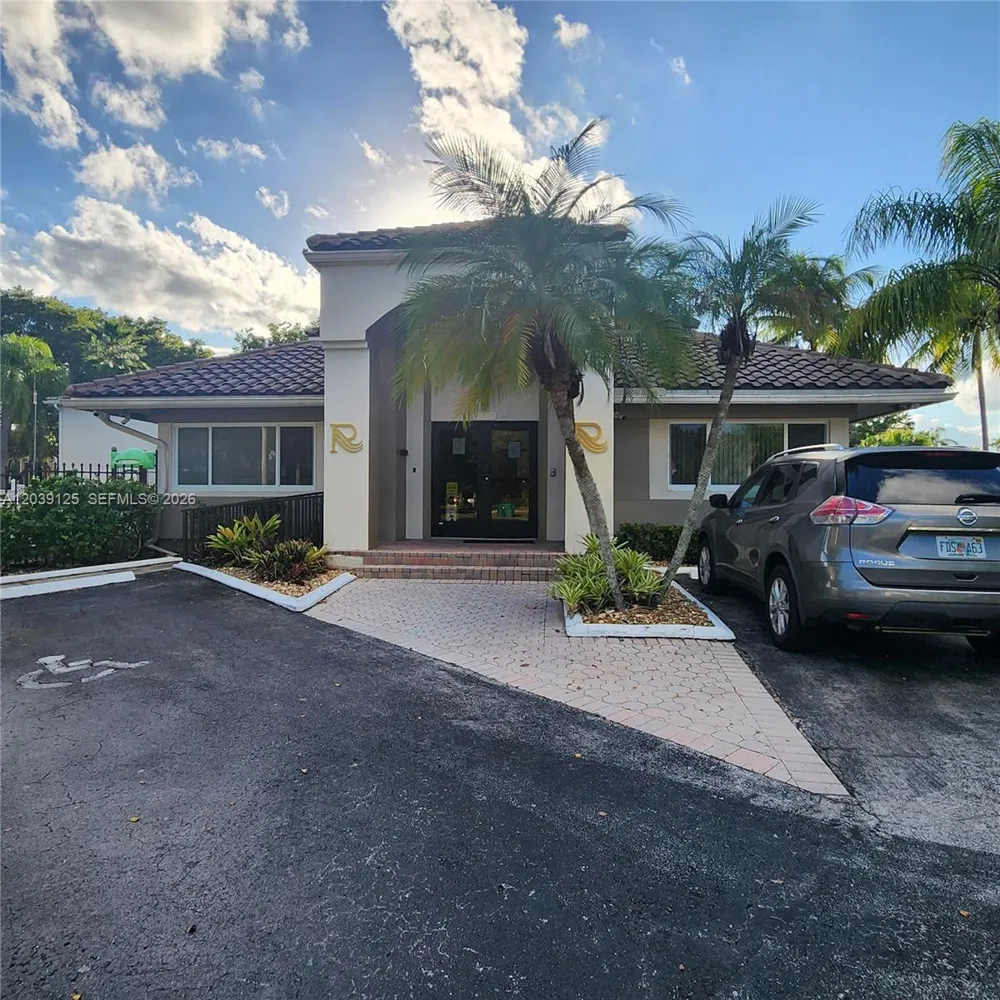 11281 Reveille Rd #11281 Cooper City, FL 33026