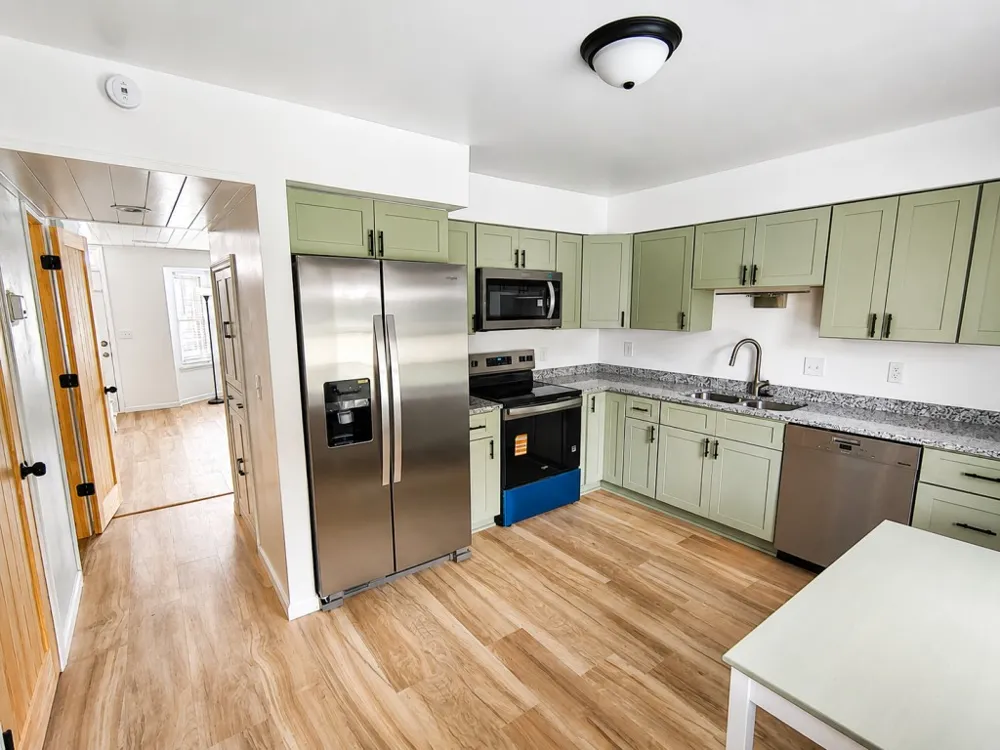 250 Sanders Ferry Rd #21 Hendersonville, TN 37075