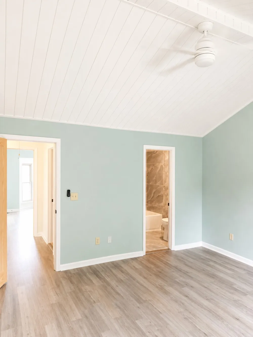 250 Sanders Ferry Rd #21 Hendersonville, TN 37075