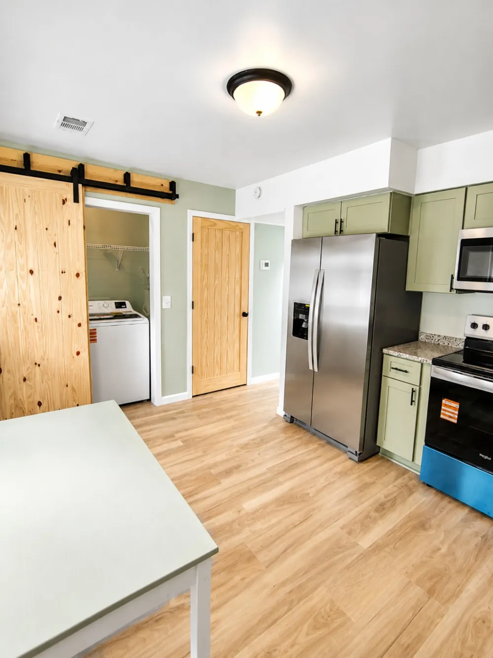 250 Sanders Ferry Rd #21 Hendersonville, TN 37075